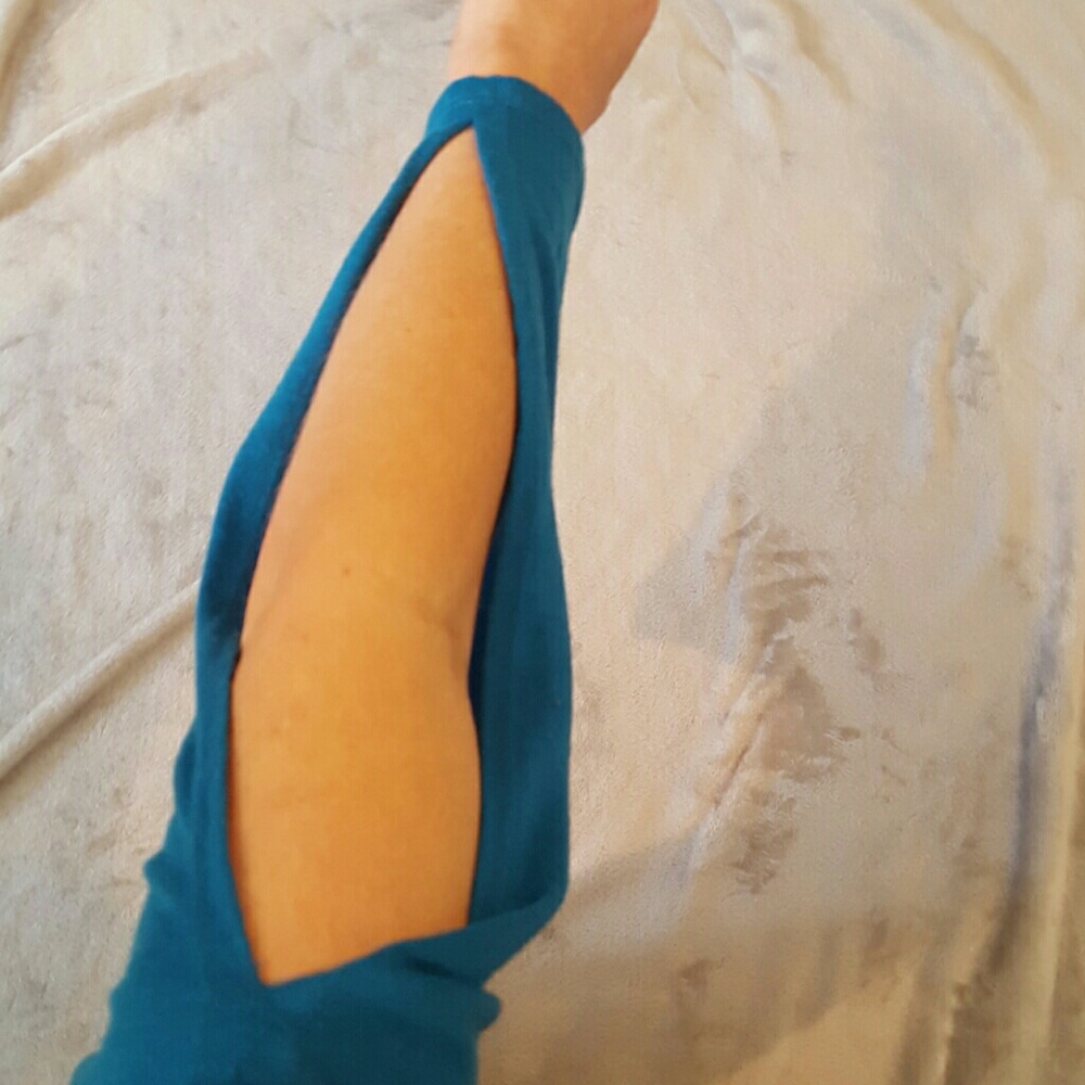 Blue blouse - Picture 2 of 2